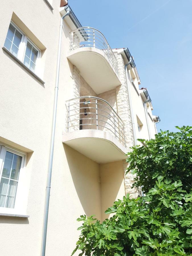 Apartments Palaca Sunca Srima Exteriör bild
