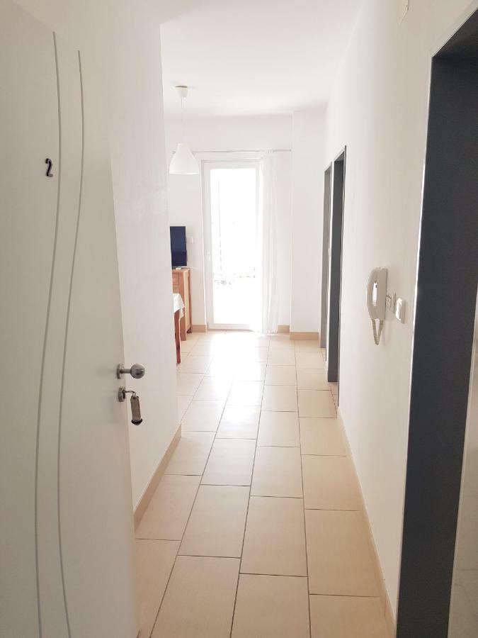 Apartments Palaca Sunca Srima Exteriör bild
