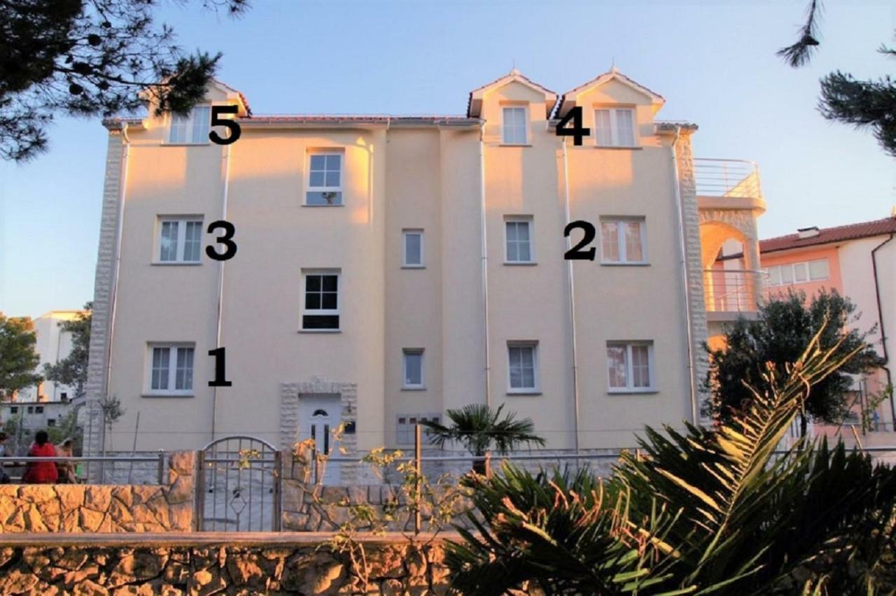 Apartments Palaca Sunca Srima Exteriör bild
